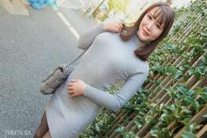 041426_100 A mature woman in a knit dress looks obscene, she's tempting me