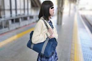 10MUSUME-030125_01 — A girl in uniform was the target of eating