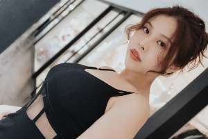 CUS-2584 Angel Films 25-year-old hotel female public relations was hit on right after get off work. The hard penis could not bear the rapid stimulation between her snow-white big breasts and ejaculated violently.