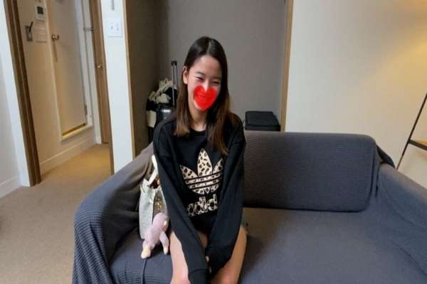 FC2-PPV-4676142 A petite 19-year-old married woman who looks like Aoyama Yuu and loves blowjobs♡ A masochistic perverted woman who teases the depths of her throat with self-deepthroat and then sucks again with tears in her eyes♡