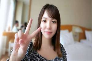 FC2-PPV-4781995 An 18-year-old music college student who just moved to Tokyo. A baby-faced, slender-bodied second-timer. A shocking POV video of her getting penetrated for the first time in a while and then getting creampied on her dangerous day, resultin