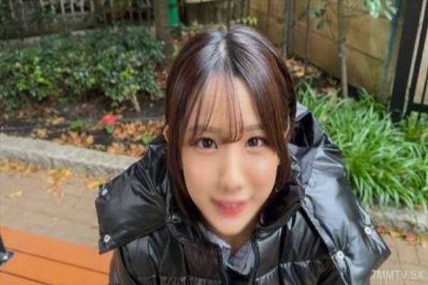 fc2-ppv 4869653 【Serious Club No】Face Champion Super Cute Freeter In-and-Out