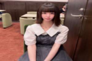 FC2-PPV-4979278 [Super cute] I met my friend secretly and had secret sex with her, and I had a half-outer, half-cum inside her shy and shy vagina. [激かわ]友達に内緒で会いガチ密会SEX一人で恥じい照れる彼女のｷﾂｷﾂ膣に半外半中出し