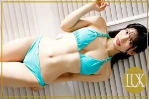 LUXU-1830 "Luxury TV 1816 "I've been spending a lot of nights alone lately… I applied because I missed the warmth of another person" A slender beauty with a masochistic personality explodes with loneliness! She squirts after a long t