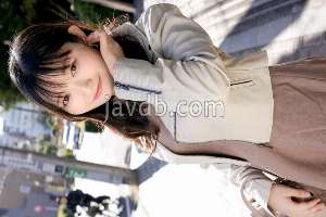 SIRO-5476 Secret AV sex with a fair-skinned medical secretary! She was so frustrated that she applied! In stark contrast to her gentle personality, she was in full erotic mode and squirted right from the start! [First shoot] AV application online → AV exp